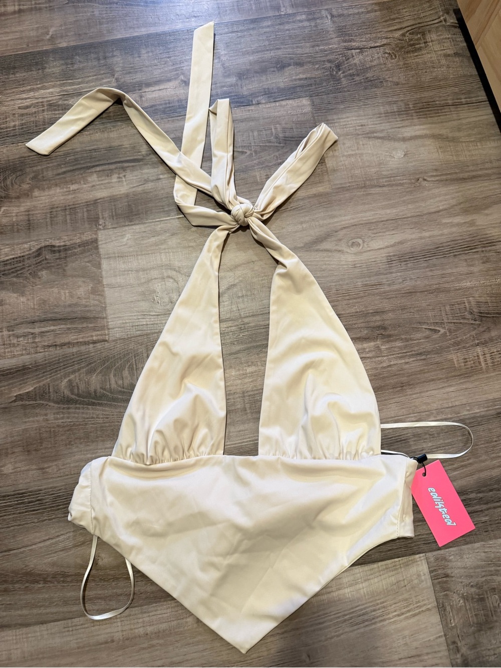 Edikted Halter Tie Top